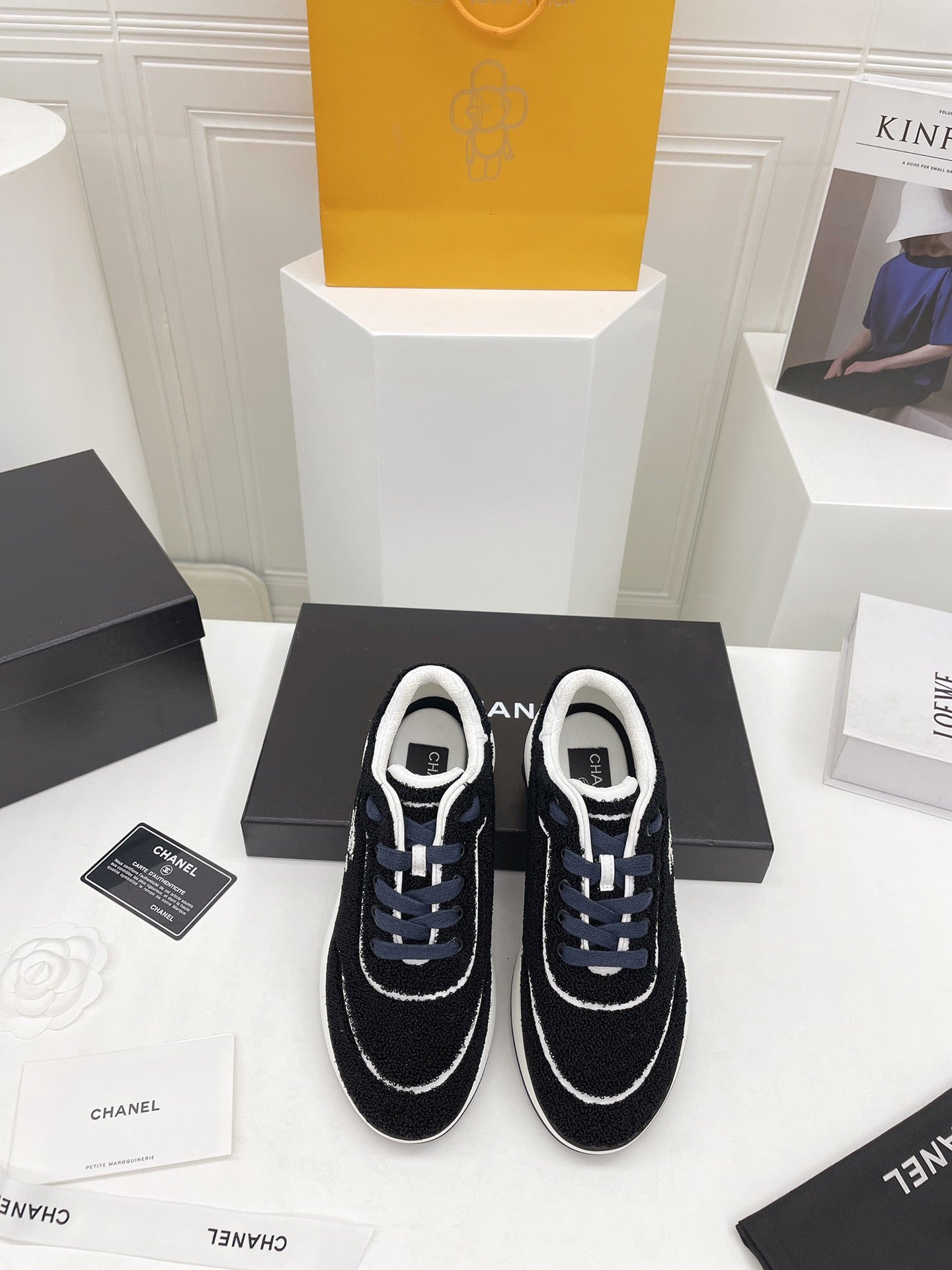 CHL  Sneakers 2 Color 's