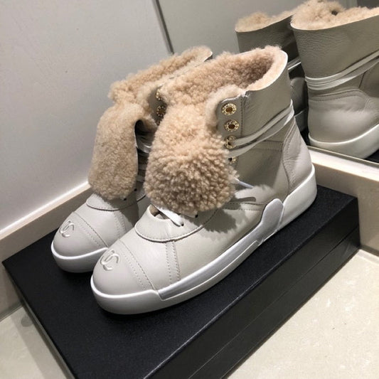 Chl Boots Fur WHite