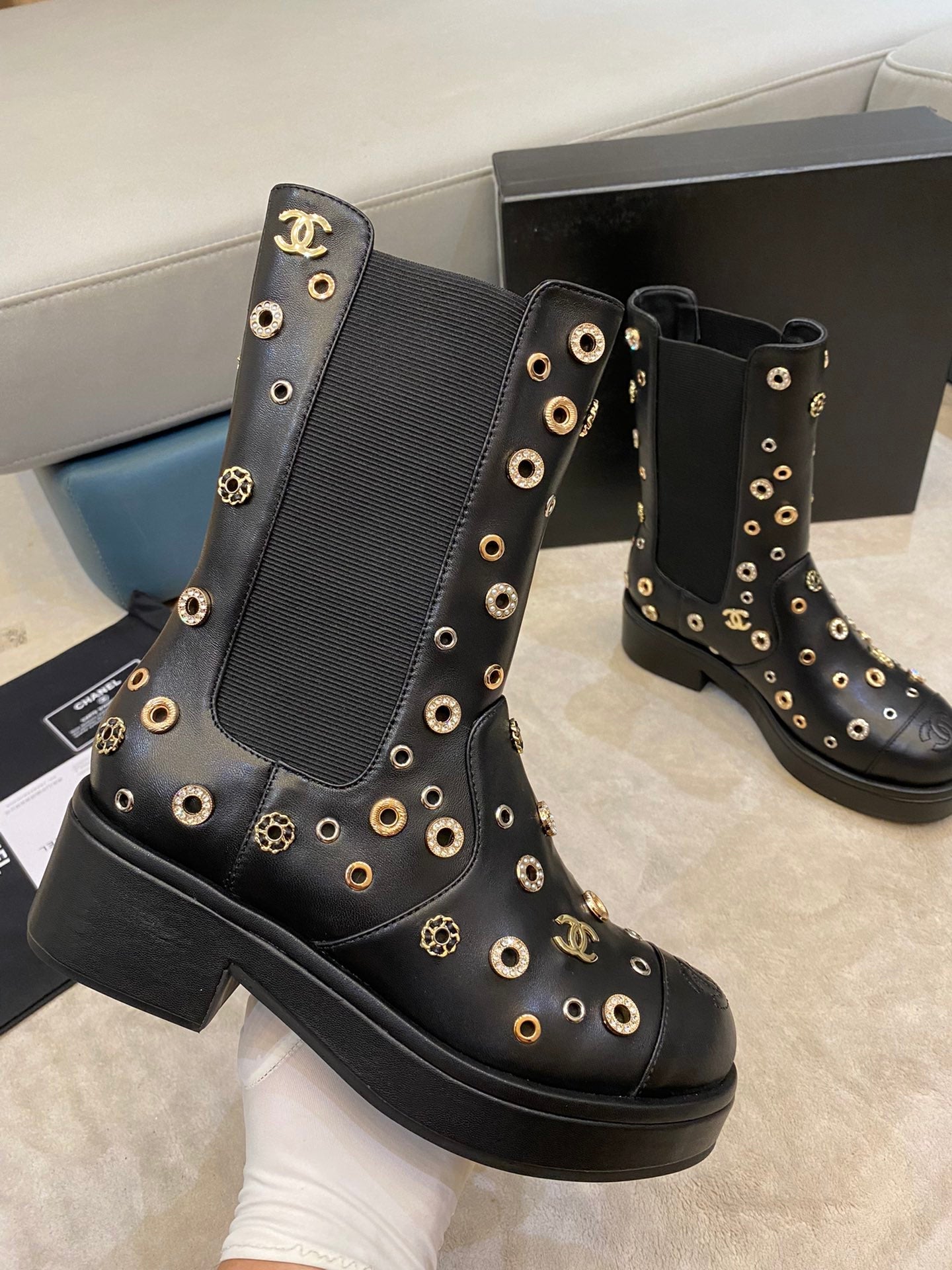 CHL  Boots