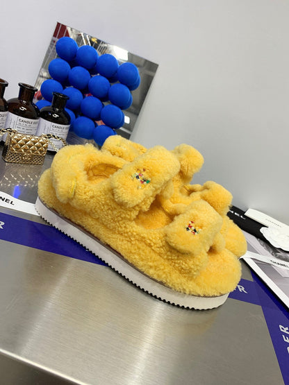 CHL Oran Sandals  Shearling 3 Color 's