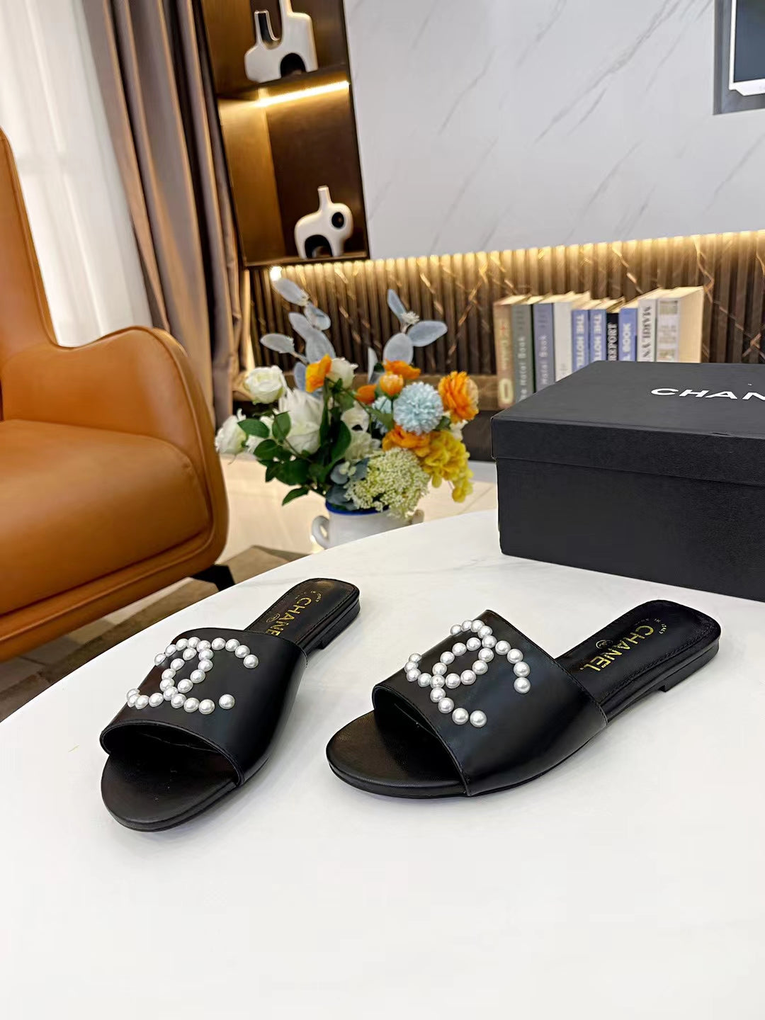 CHL  Slippers  2 Color 's