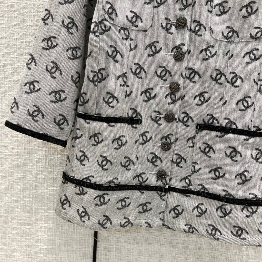 CHL  Jacket Woman Jacquard & Sequins 2 Color 's