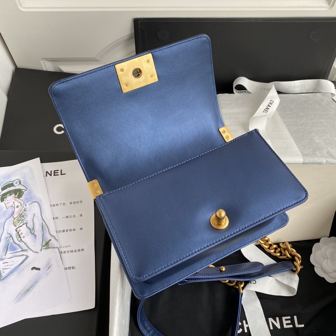 Chl Bag 2 Sizes