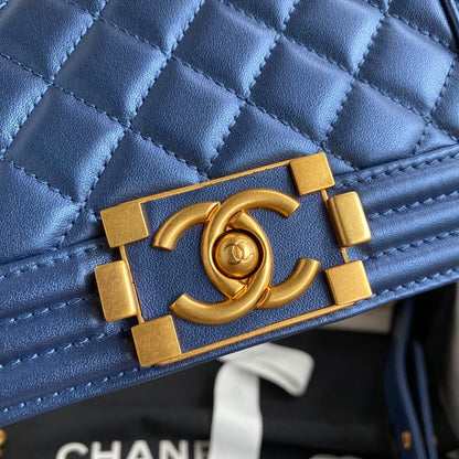 Chl Bag 2 Sizes