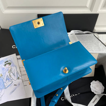 Chl Bag 2 Sizes