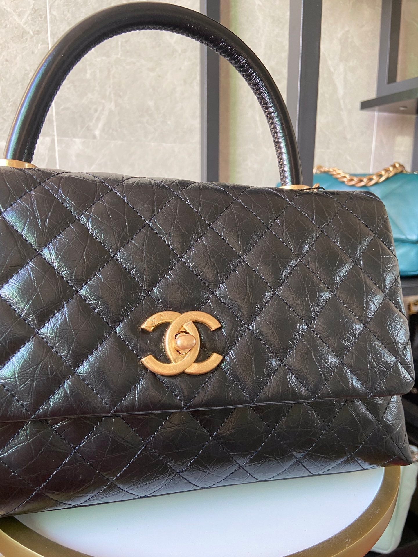 CHL Bag  29 Cm Handle Black 2 Color's