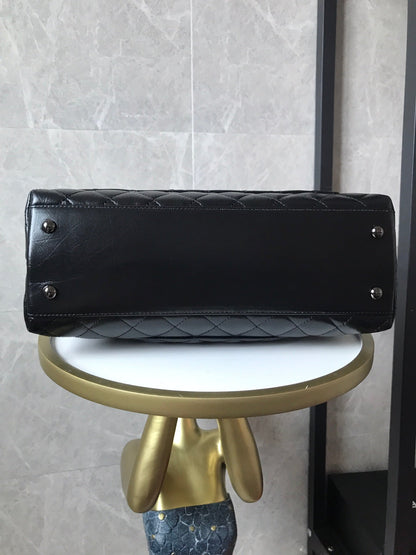 CHL Bag  29 Cm Handle Black 2 Color's