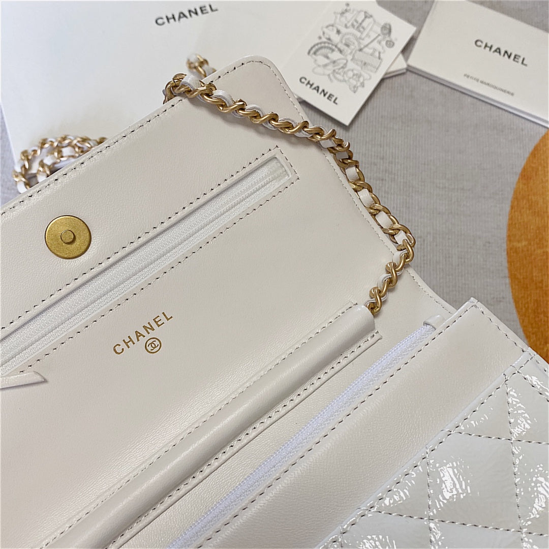 Chl Wallet Bag White
