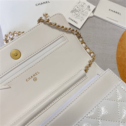 Chl Wallet Bag White