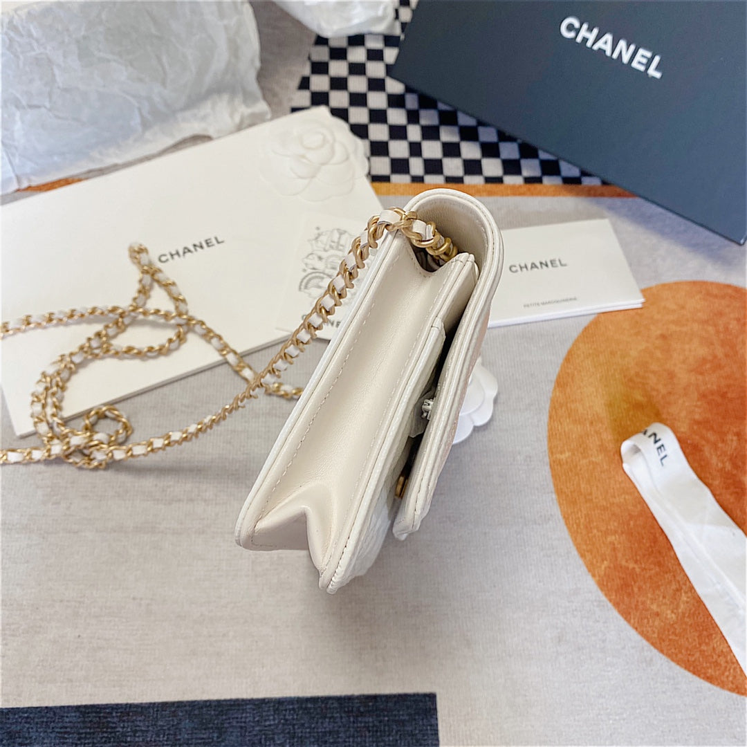 Chl Wallet Bag White