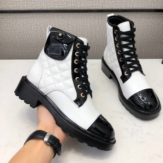 Chl Boots Black White
