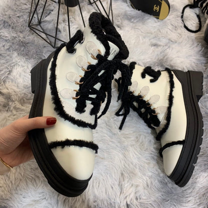 CHL  Boots White Shearling