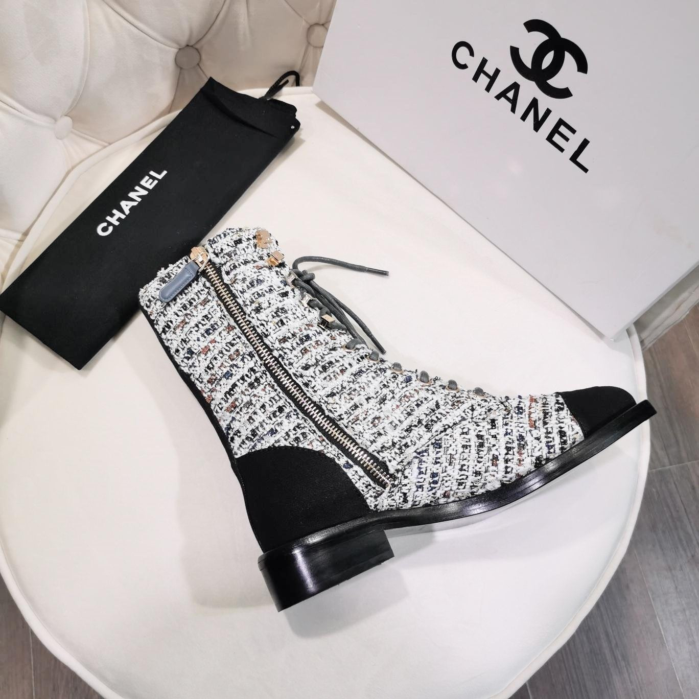 CHL Boots Tweed
