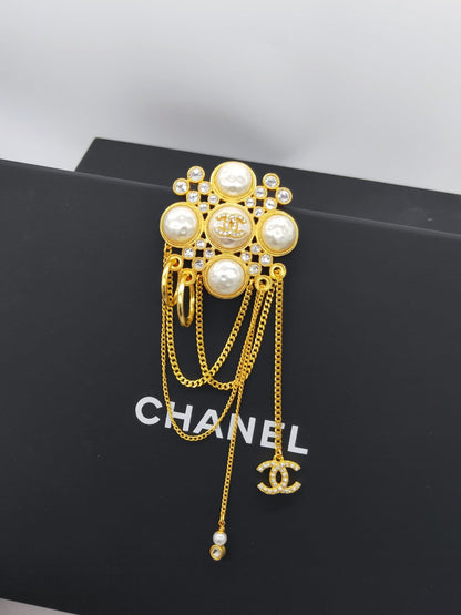 CHL Brooch