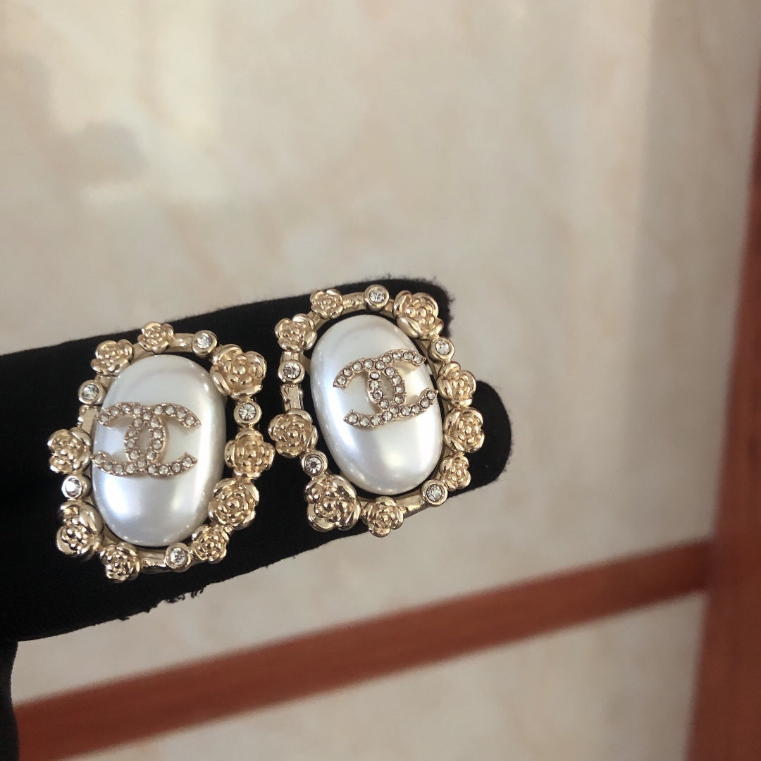 CHL   Earrings