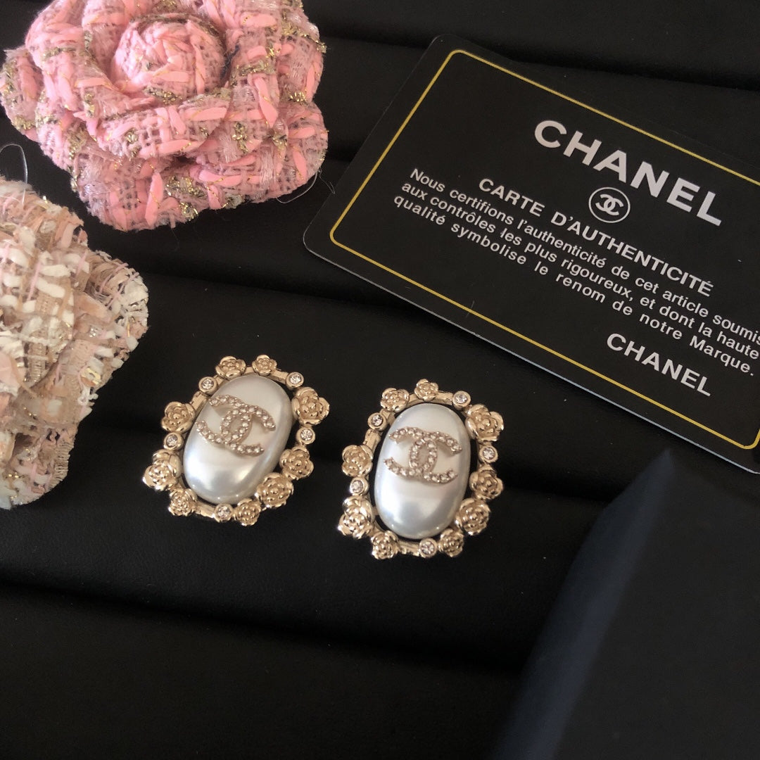 CHL   Earrings