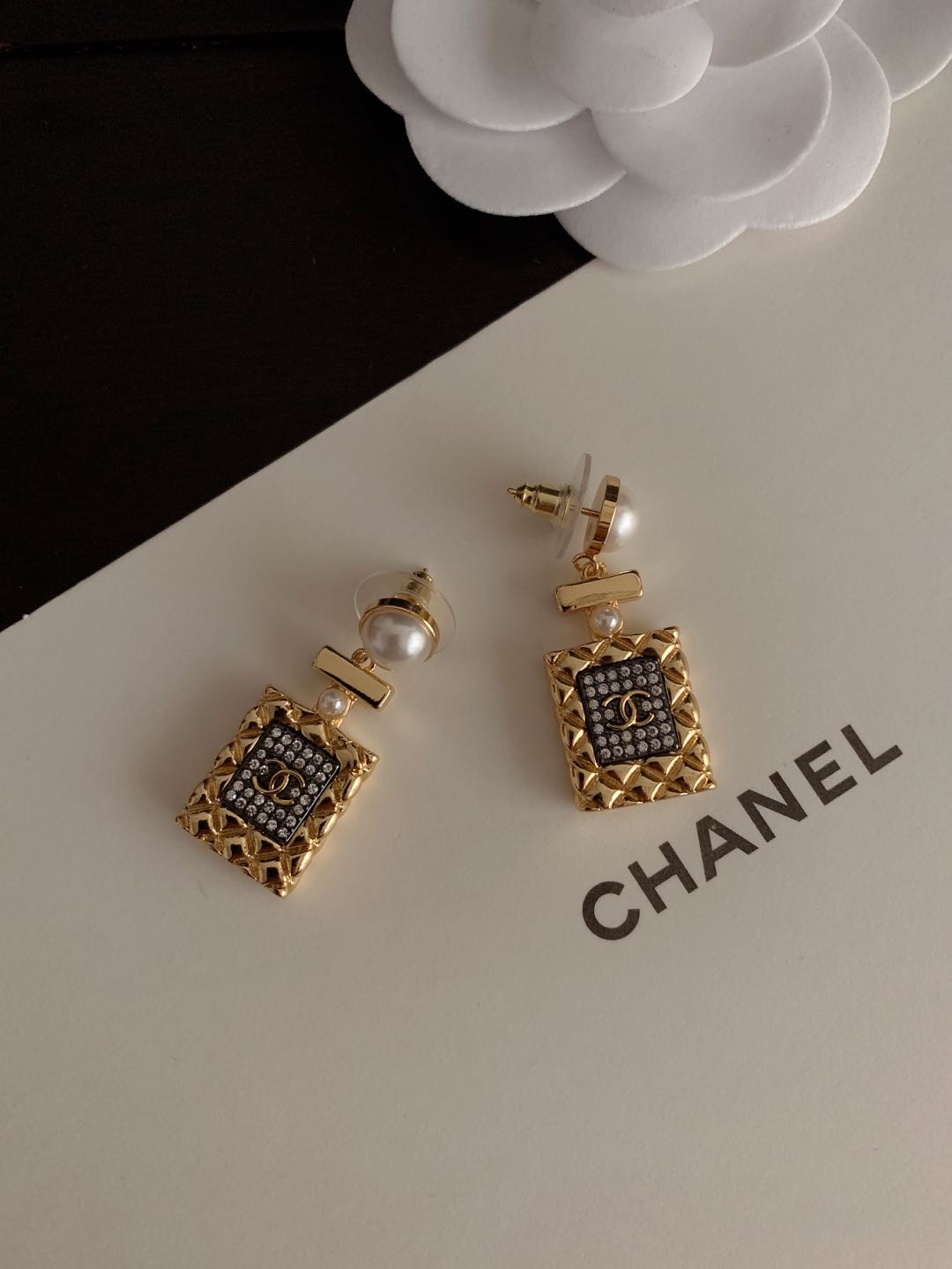 CHL Earring