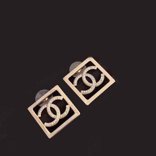 CHL  Earring Clips