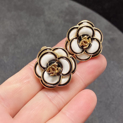 CHL  Earring Clips