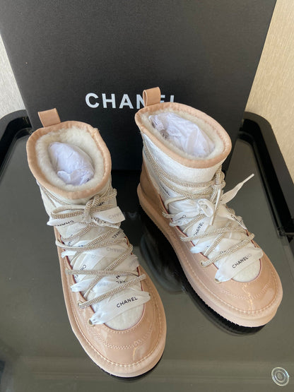 CHL  UGG  Boots 2 Color 's