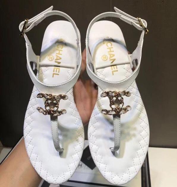 Chl Sandals 2 Colors