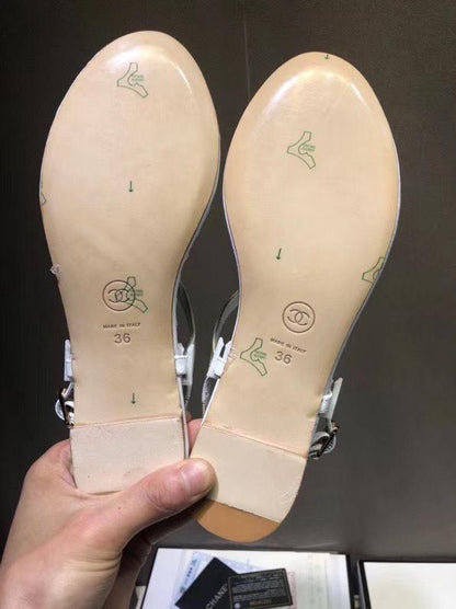 Chl Sandals 2 Colors