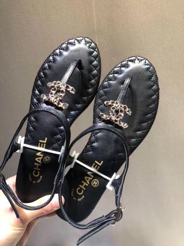 Chl Sandals 2 Colors