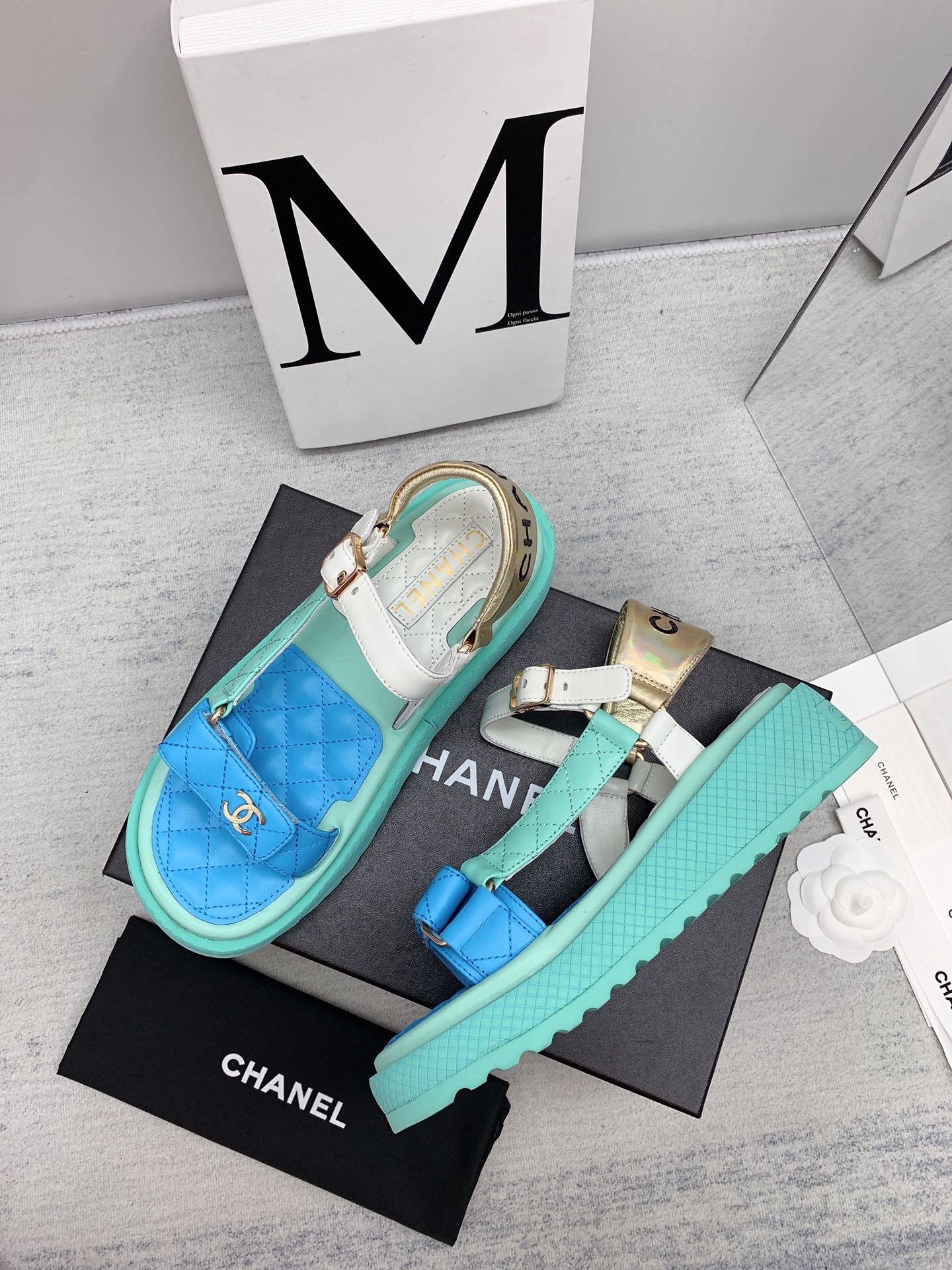 CHL Sandals 3 Color 's