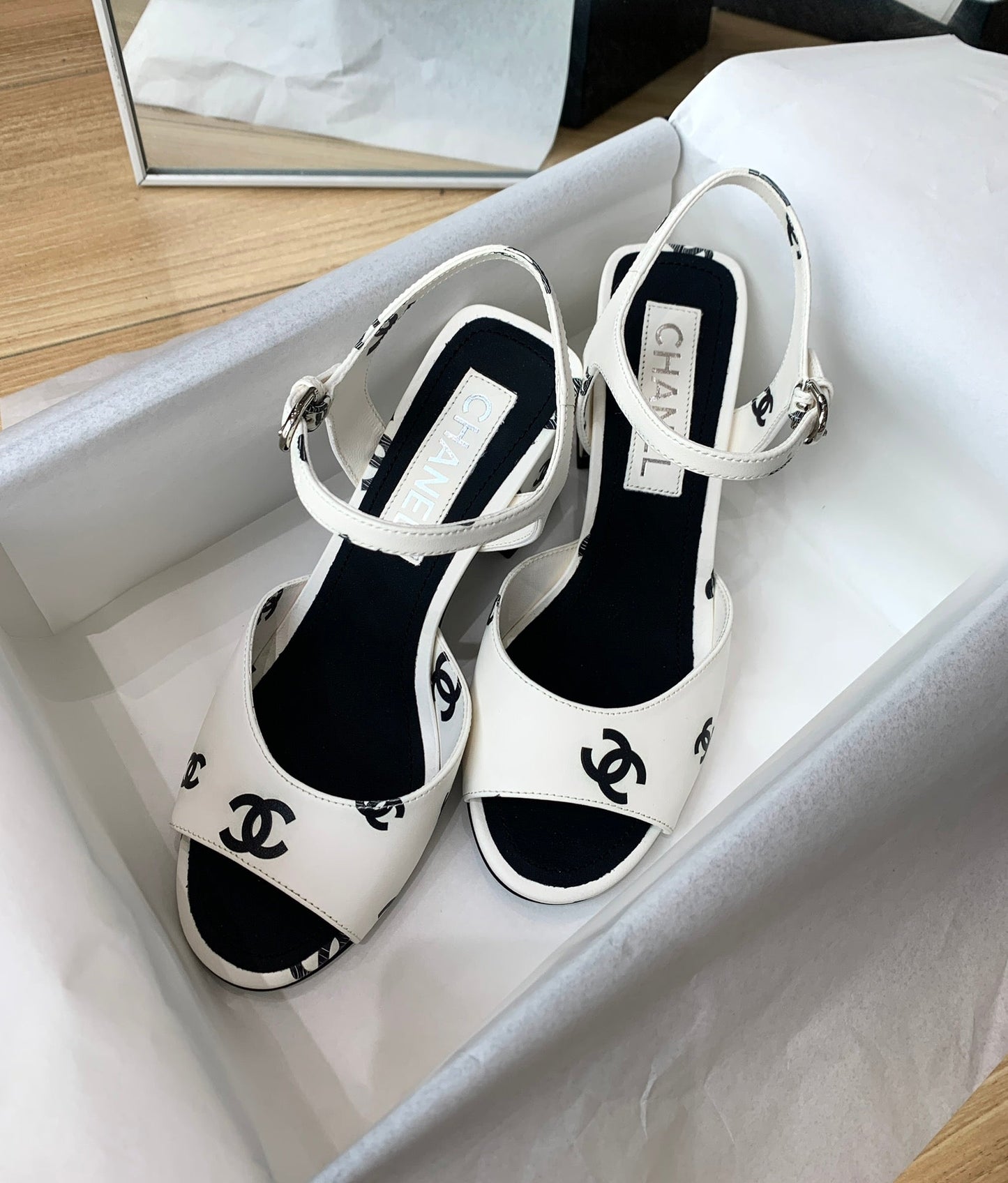CHL Sandals Shoes Heels 2 Color s