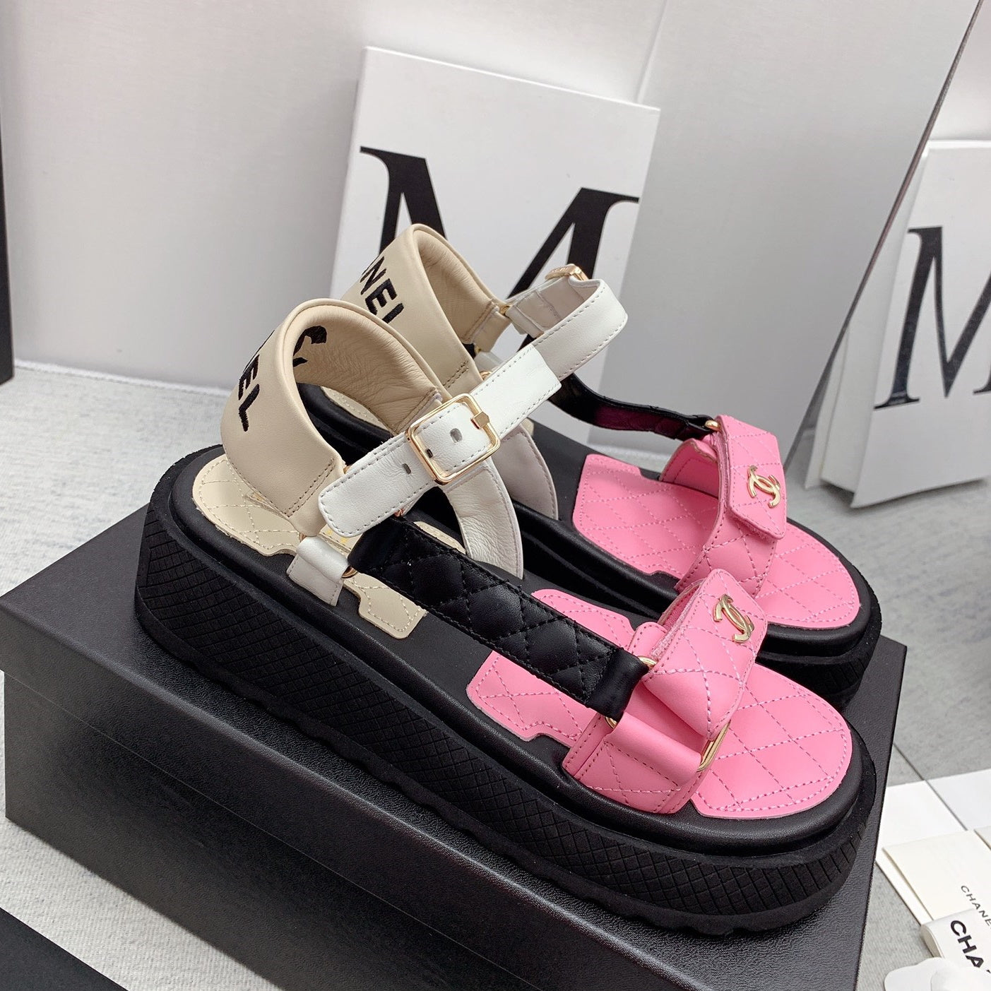 CHL Sandals 3 Color 's