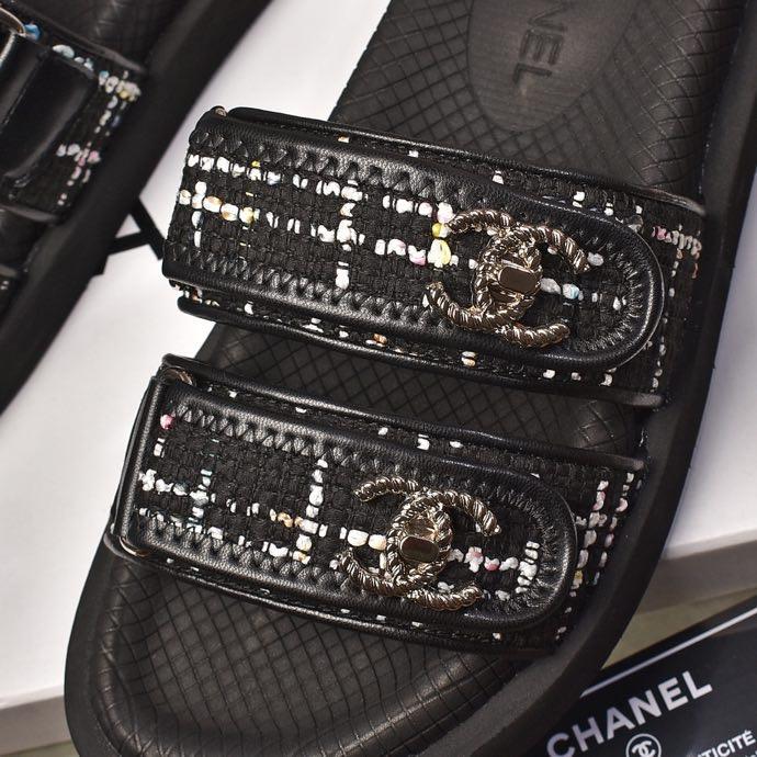 CHL Slippers Black
