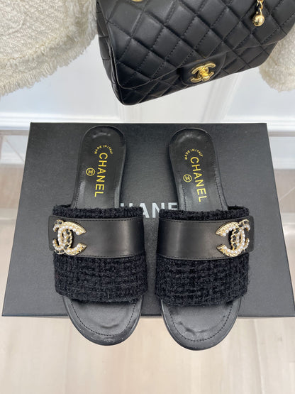 CHL  Slippers 2 Color 's