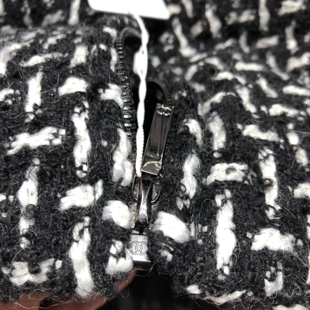 CHL  Down Jacket