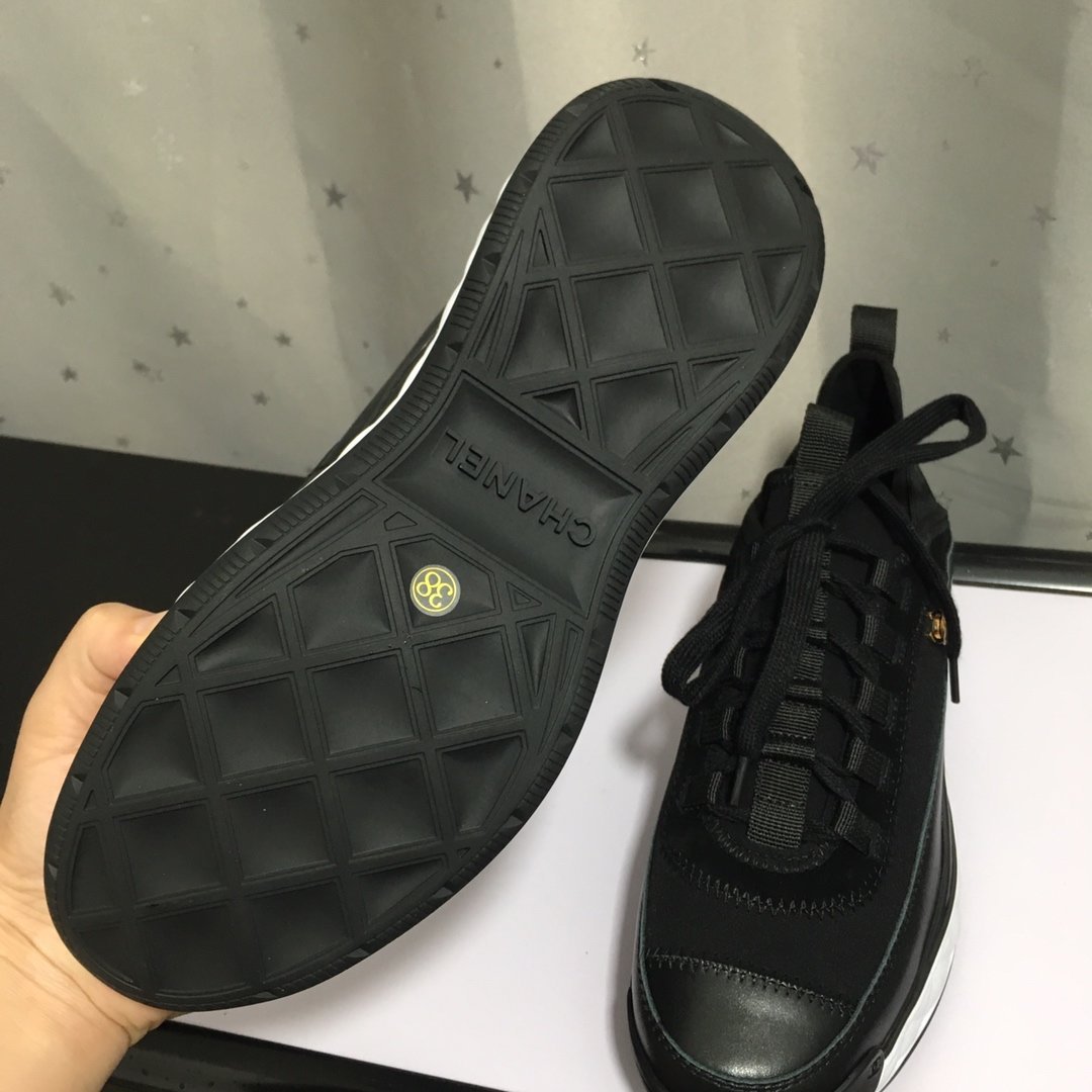 CHL Sneakers Black