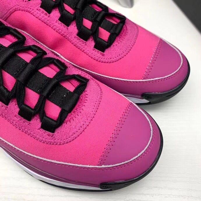 CHL Sneakers