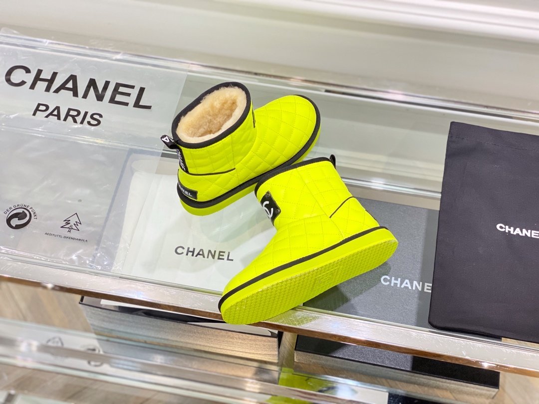 CHL UGG Boots Yellow