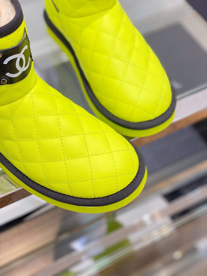 CHL UGG Boots Yellow