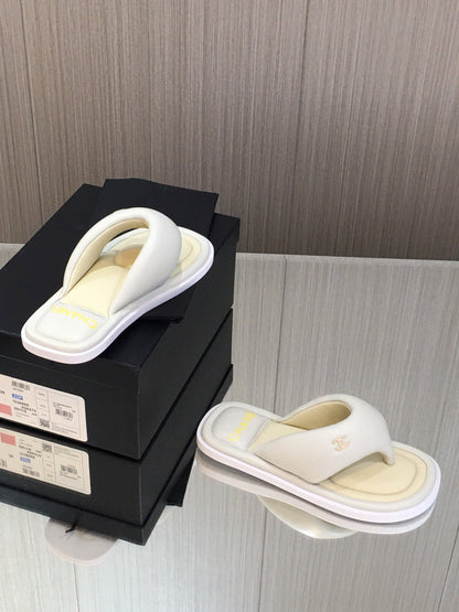 CHL  Slippers  3 color 's