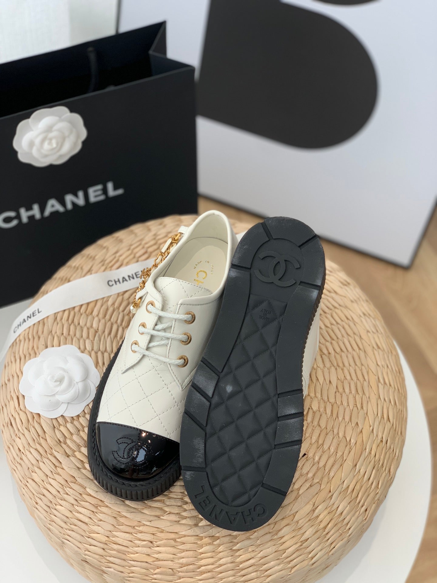 CHL  Shoes   2 Color 's