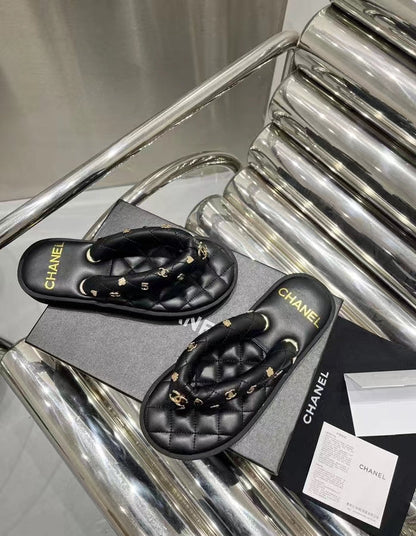 CHL  Slippers 2 Color 's