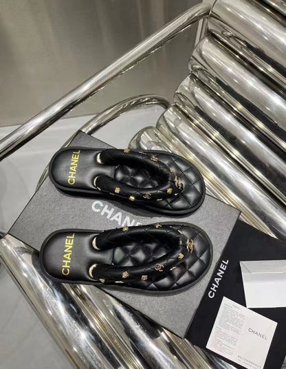 CHL  Slippers 2 Color 's