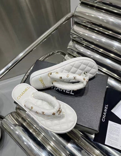 CHL  Slippers 2 Color 's
