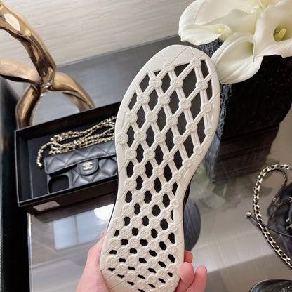 CHL Run Away  Sneakers