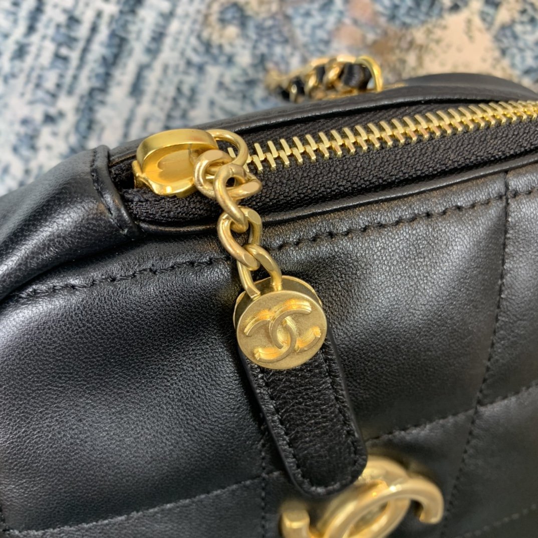 CHL Bag Black 20 cm