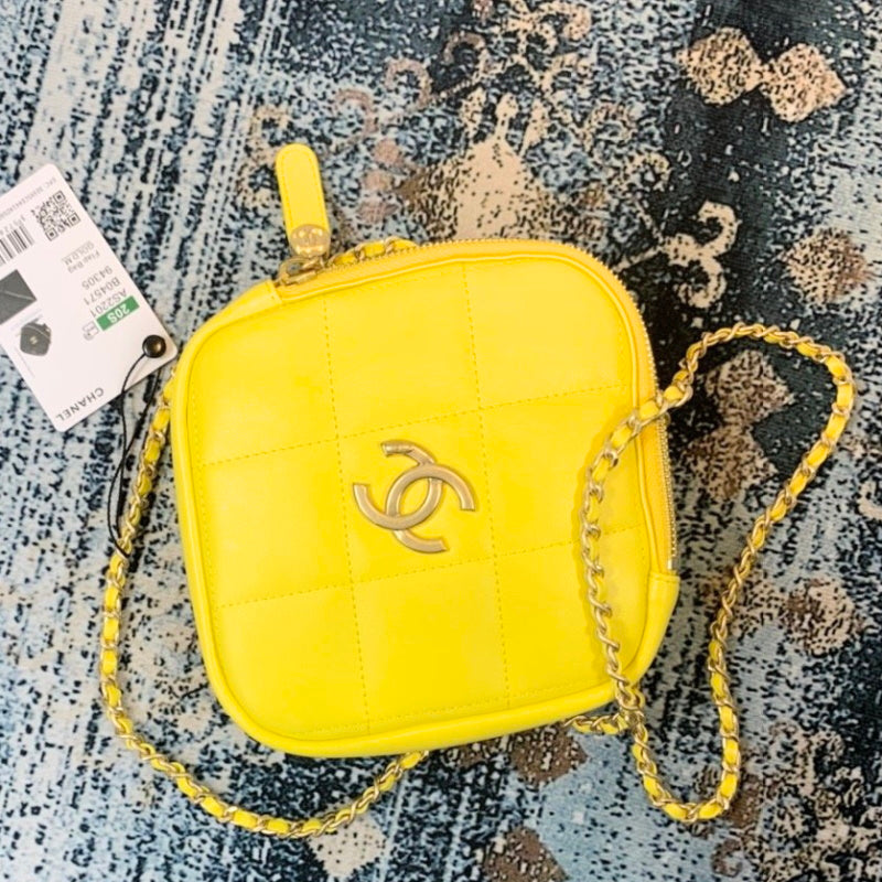 CHL Bag Yellow 20 cm