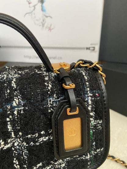 CHL  Bag Tweed  Small 20 cm