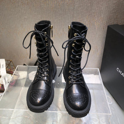 CHL  Boots Med Logo