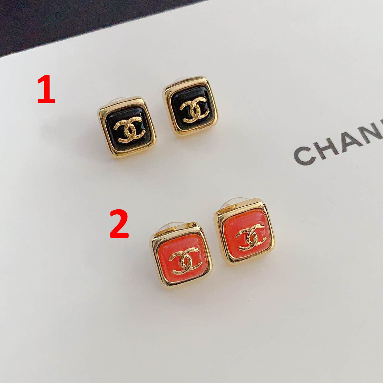 CHL Earrings  2 Color 's Stud