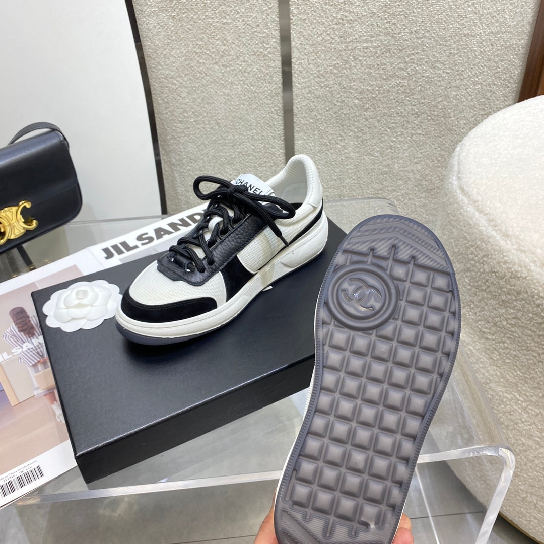 CHL  Sneakers