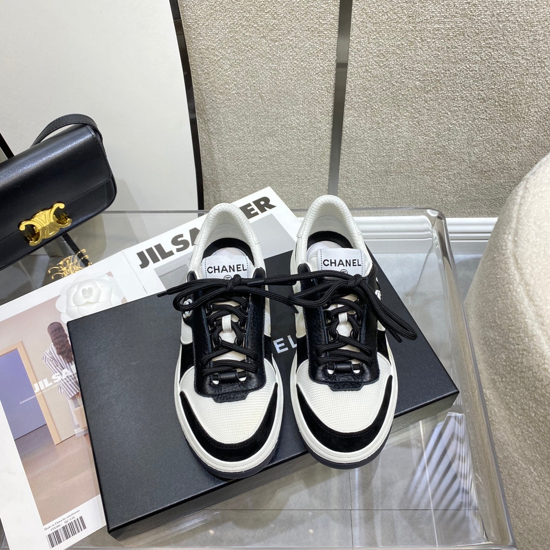 CHL  Sneakers